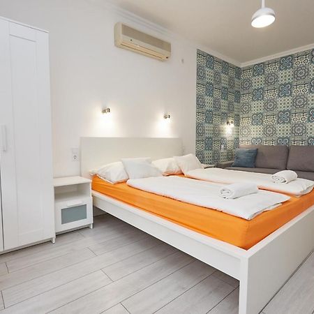Zoli Apartmanok-Anna Koelcsey 32 Hajduszoboszlo Exterior foto